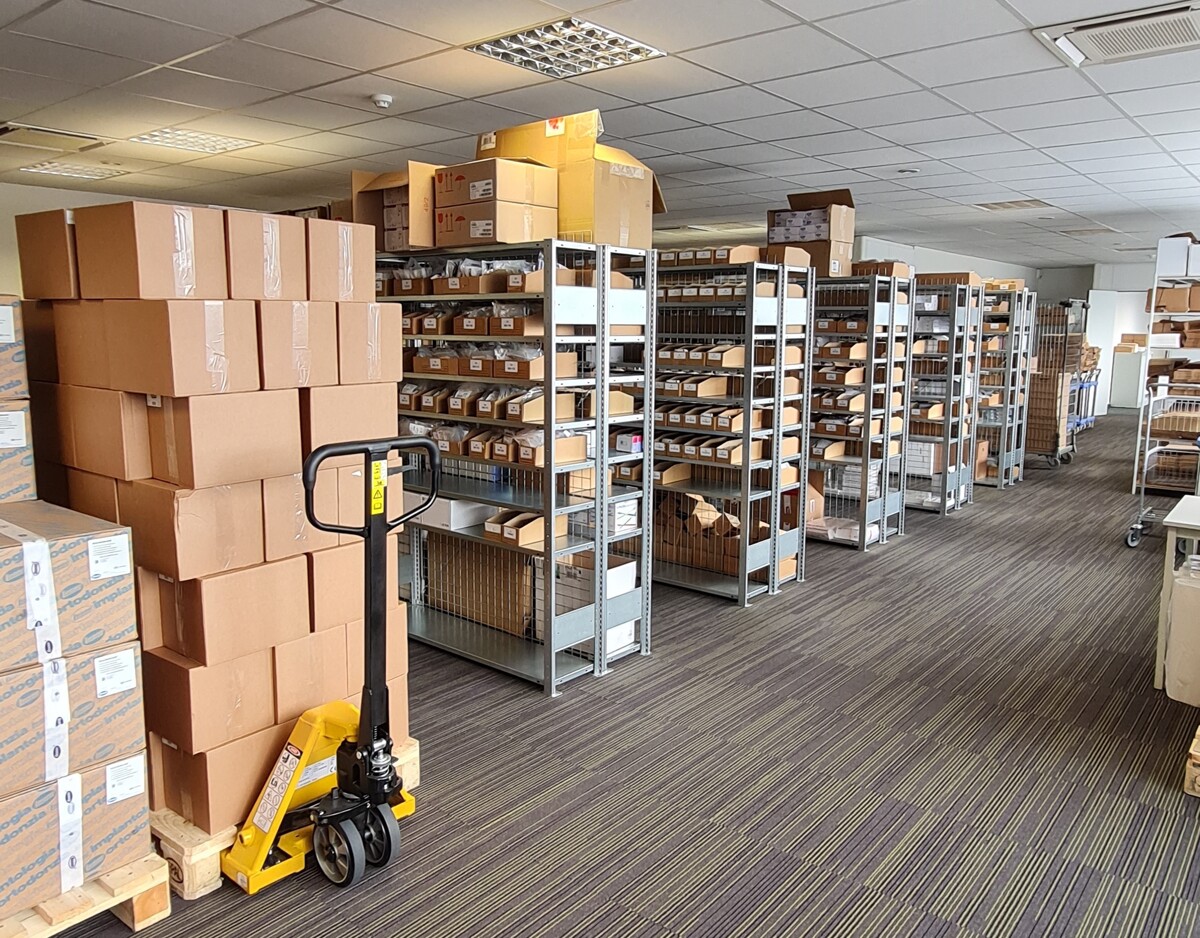 3.500 articles disponibles directement en stock